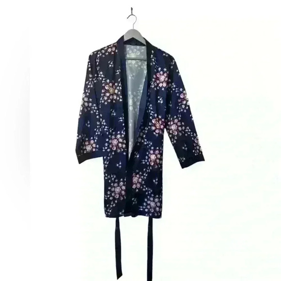 🟣Morgan Lane Robe – Blue, Pink & White – Size Small/Medium - Picture 1 of 8